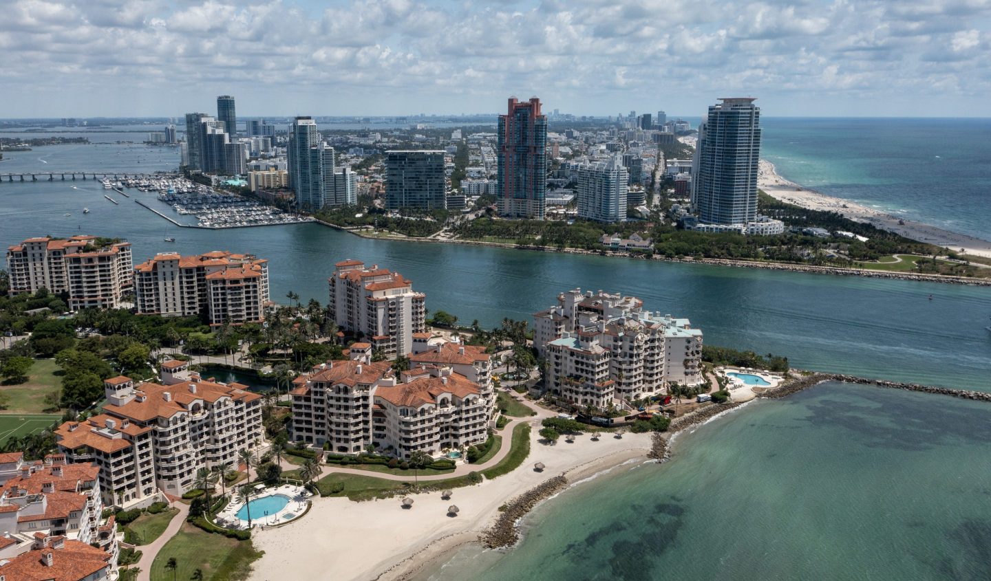 Condo feud erupts on Miami’s Fisher Island over $180 million lot