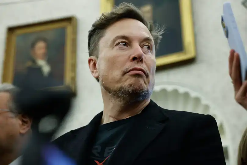 Tesla shareholders beg for Elon Musk to focus on the company, asking the CEO to work at least 40 hours a week